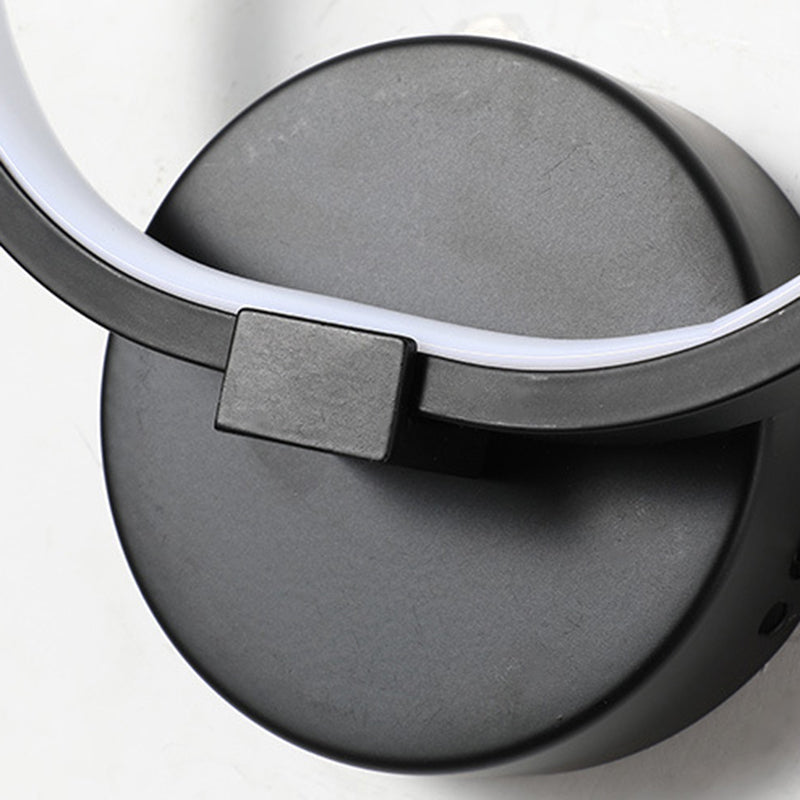 Modern Minimalist LED Wall Light Aluminium Linear Wall Lamp with Silicone Shade