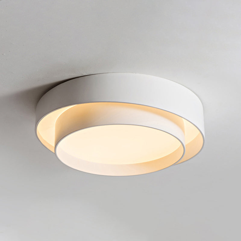Style moderne White Led Flush Mount Light Fixture Geometrical Metal Flush Mount Light