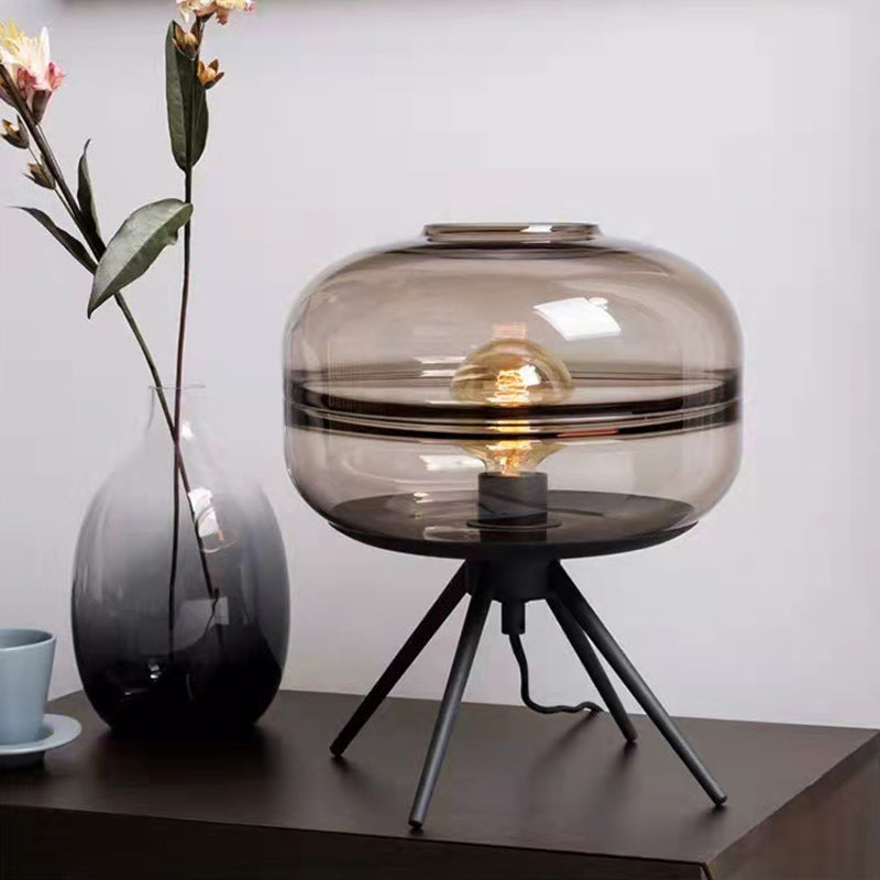 Camera da letto e lampada da notte, lampada da tavolo in stile moderno con paralume in vetro aperto