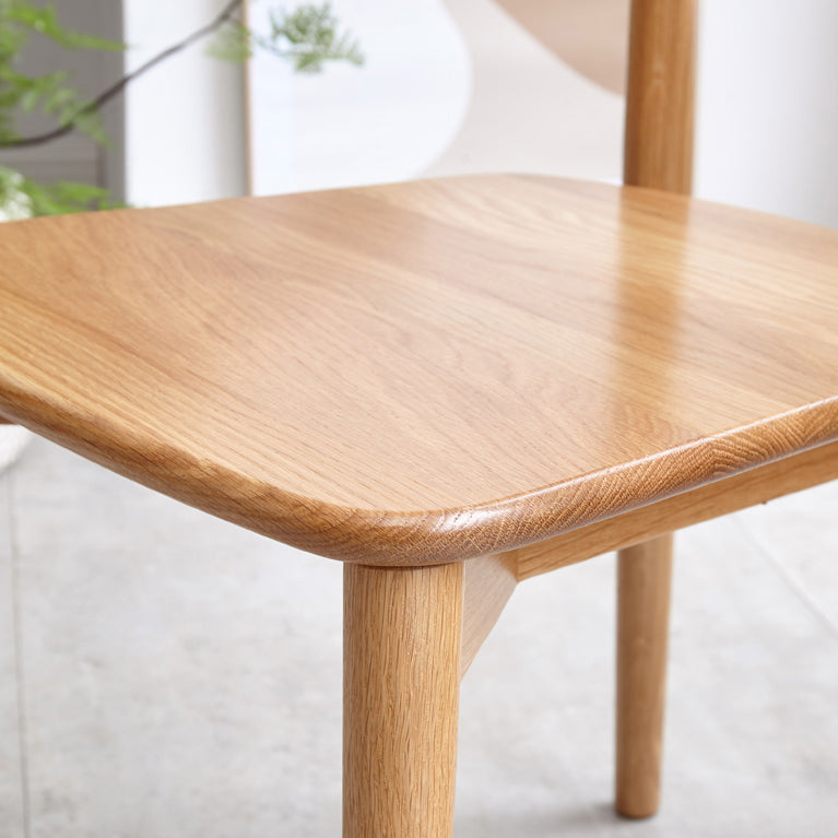 Chaise d'intérieur et d'extérieur en bois moderne, chaise d'appoint de salle à manger sans accoudoirs à dossier ouvert