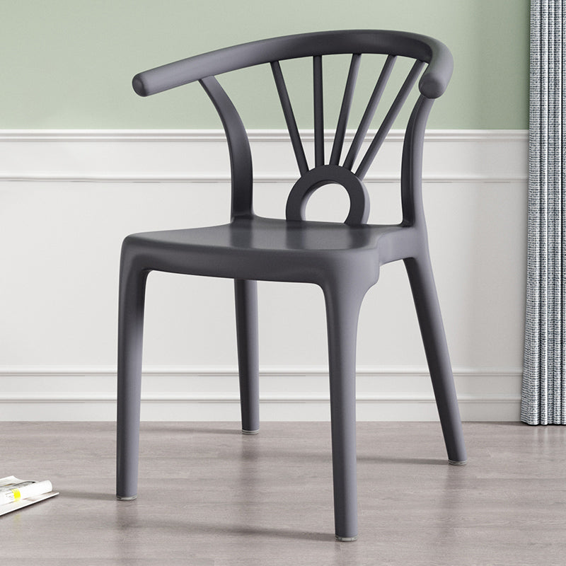 Salle à manger moderne Windsor chaises arrière chaise sans bras de salle à manger en plastique pour la cuisine