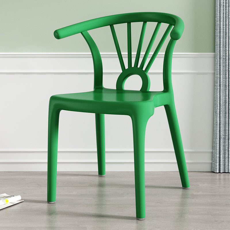 Salle à manger moderne Windsor chaises arrière chaise sans bras de salle à manger en plastique pour la cuisine