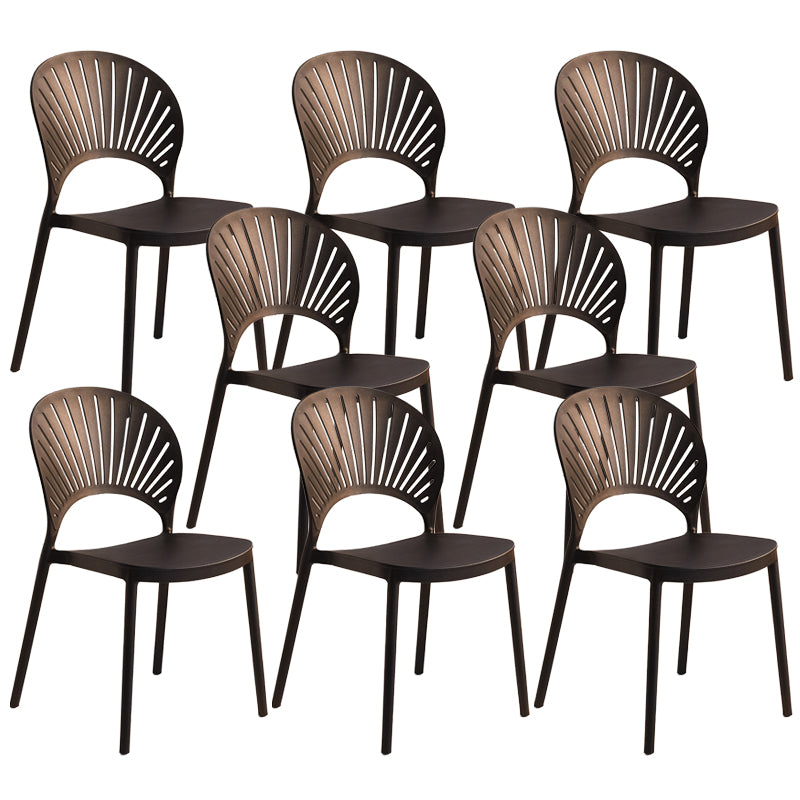 Chaise latérale arrière en plastique moderne Windsor 33" H dinant la chaise pour le restaurant