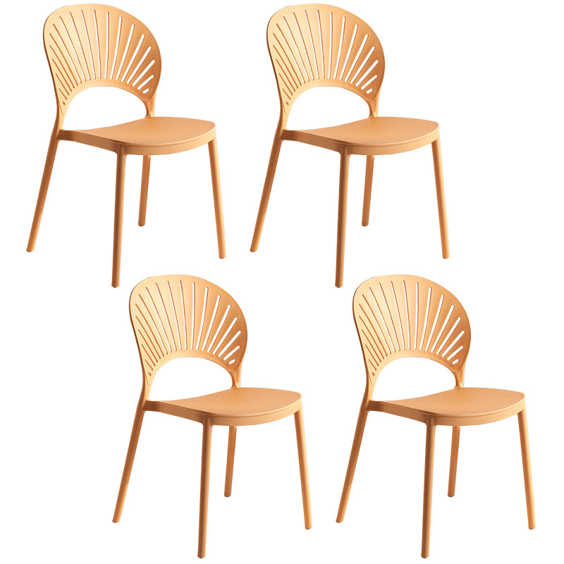 Chaise latérale arrière en plastique moderne Windsor 33" H dinant la chaise pour le restaurant