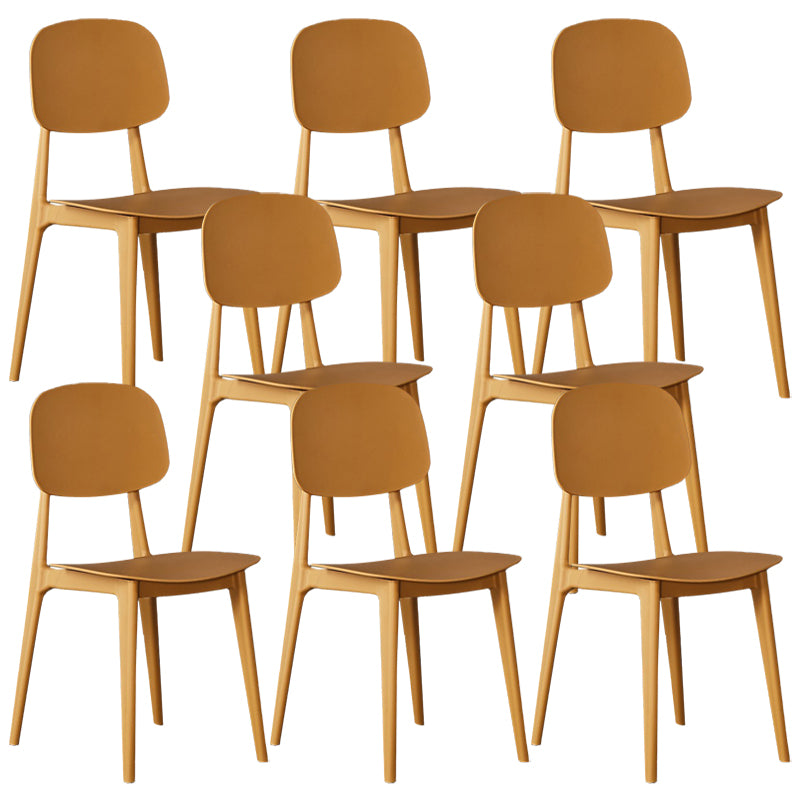 Cuisine moderne dinant la chaise latérale en plastique ouvrant la chaise latérale de salle à manger arrière