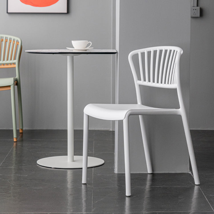 Chaise de salle à manger en plastique de Style nordique, chaise latérale à dossier à lattes pour usage domestique