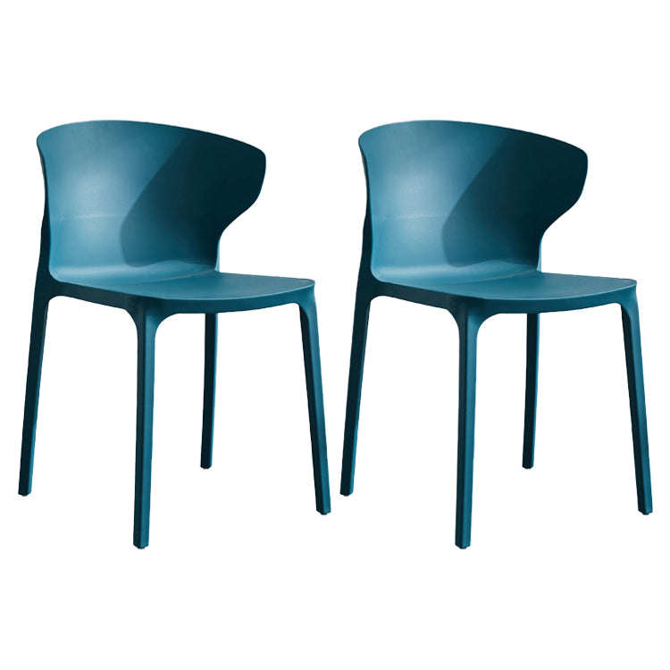 Chaise de salle à manger empilable en plastique à oreilles de fauteuil contemporain à la maison