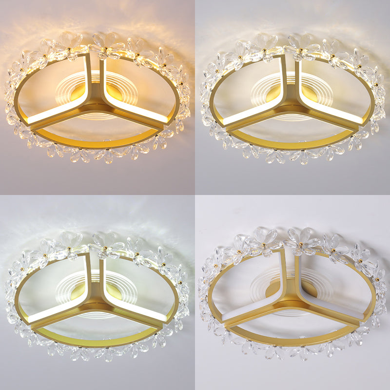 Lámpara de techo moderna de metal dorado y altura de montura de cristal transparente para sala de estar