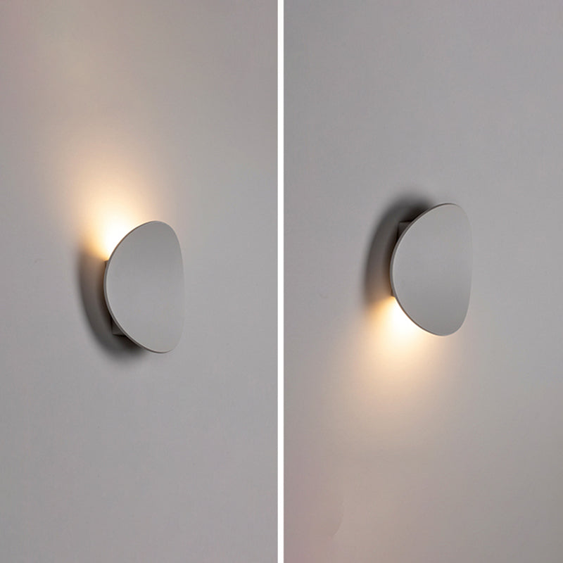 Moderno de moda simple estilo geométrico mate de pared de metal 1 apliques de luz