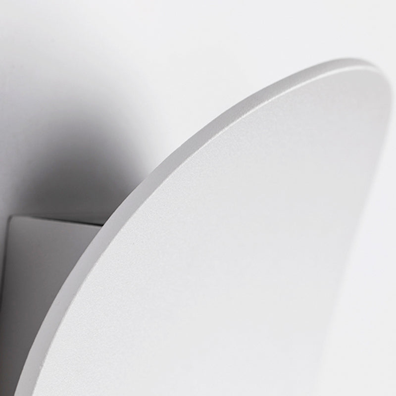 Moderno de moda simple estilo geométrico mate de pared de metal 1 apliques de luz