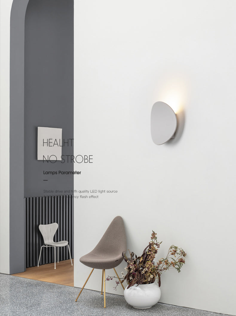 Moderno de moda simple estilo geométrico mate de pared de metal 1 apliques de luz
