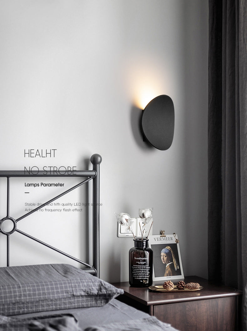 Moderno de moda simple estilo geométrico mate de pared de metal 1 apliques de luz