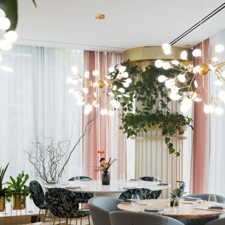 Acrylic Gold Pendant Light in Modern Luxury Style Wrought Iron Firefly Hanging Lamp for Living Room