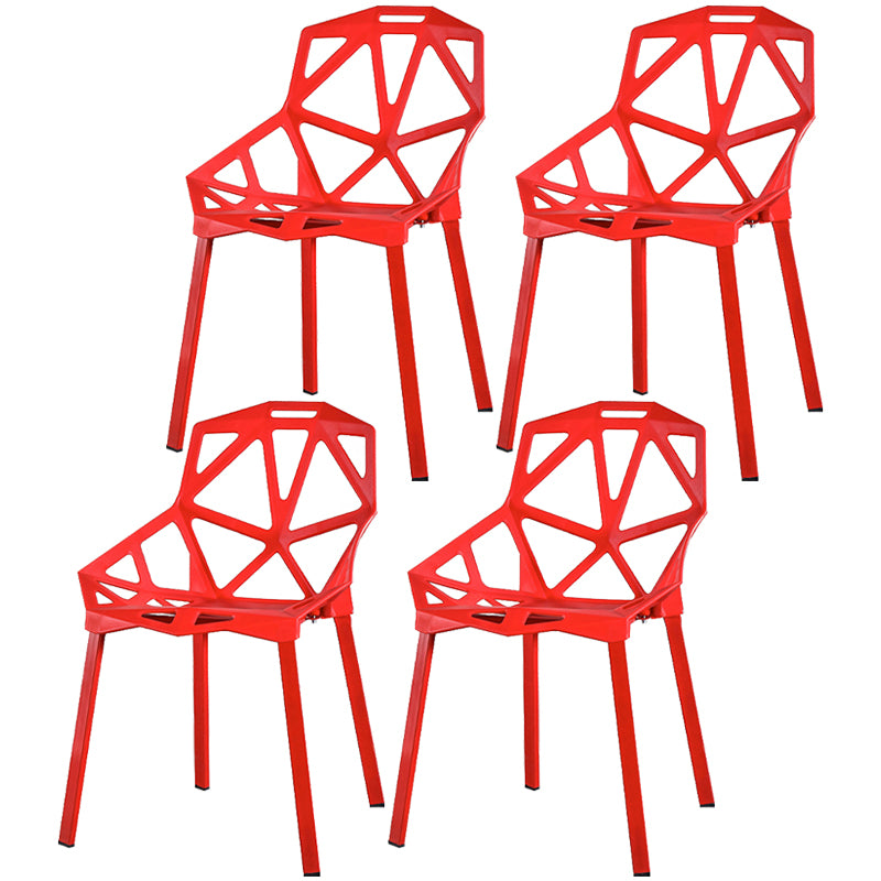 Chaise de salle à manger sans bras en plastique contemporain chaise latéral croisée pour usage à domicile