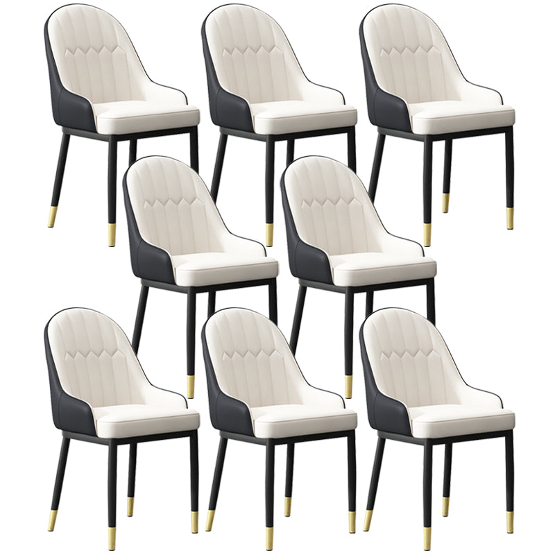 Chaise de bras de salle à manger moderne en cuir chaises arrière solides avec des jambes en métal