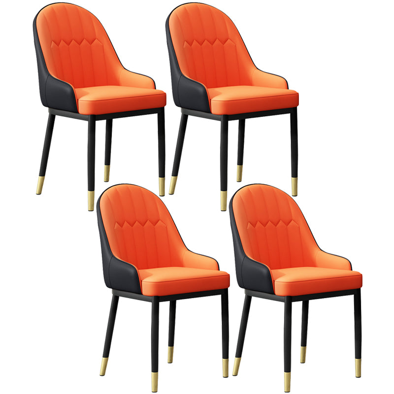 Chaise de bras de salle à manger moderne en cuir chaises arrière solides avec des jambes en métal