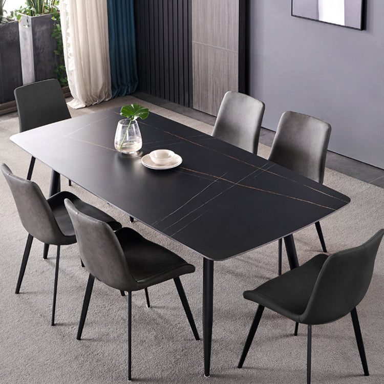 Chaise de salle à manger en cuir PU de style moderne, chaise Parsons de 18 pouces de large pour un usage domestique