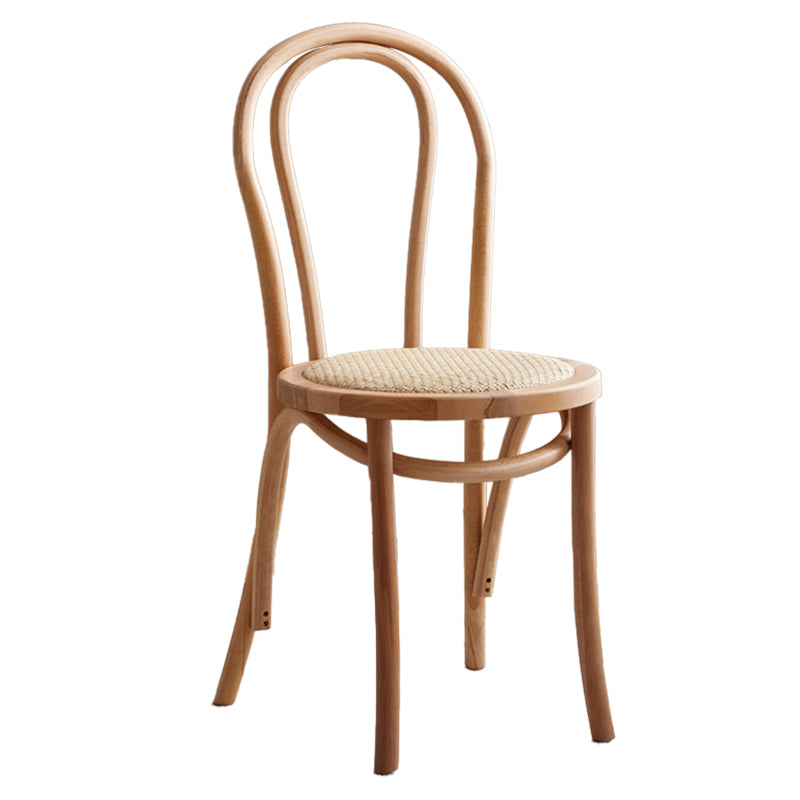 La salle à manger traditionnelle en bois massif préside les chaises latérales arrière mates de Windsor de finition