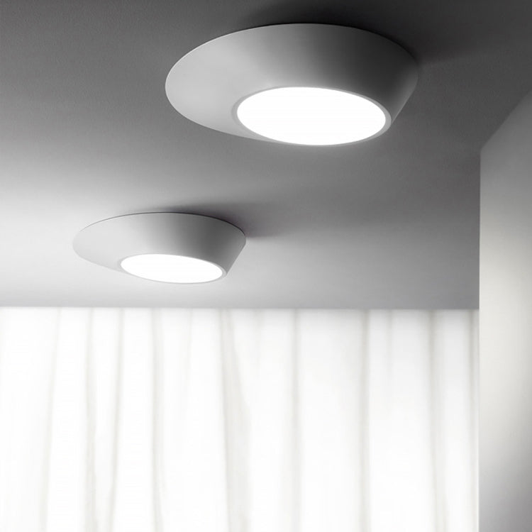 Plafonnier LED géométrique concis moderne en fer laqué avec abat-jour en acrylique