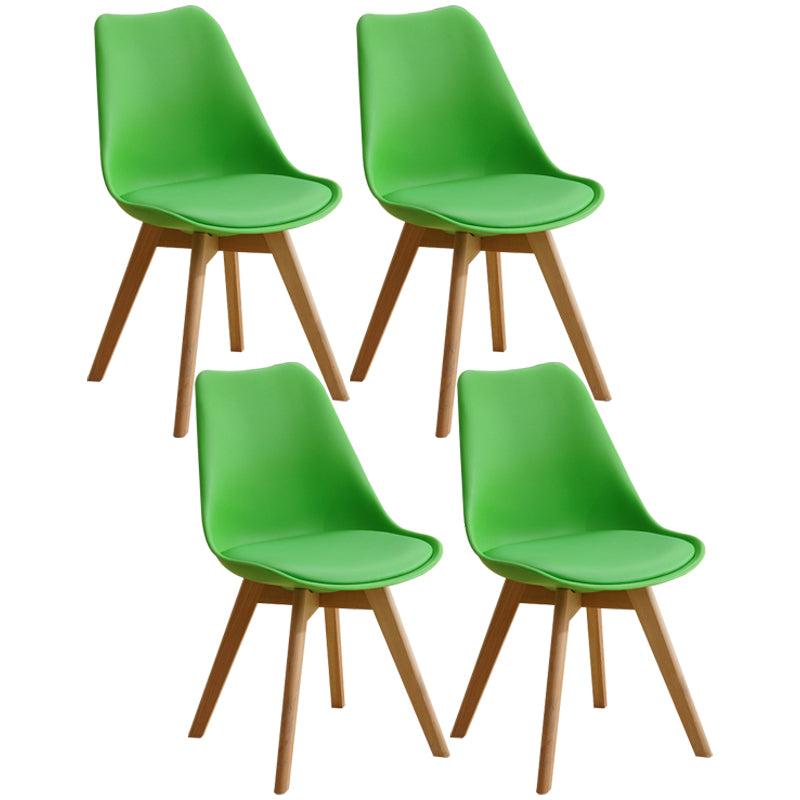 Sedia da casa scandinava sedia da pranzo in plastica in plastica con gambe in legno