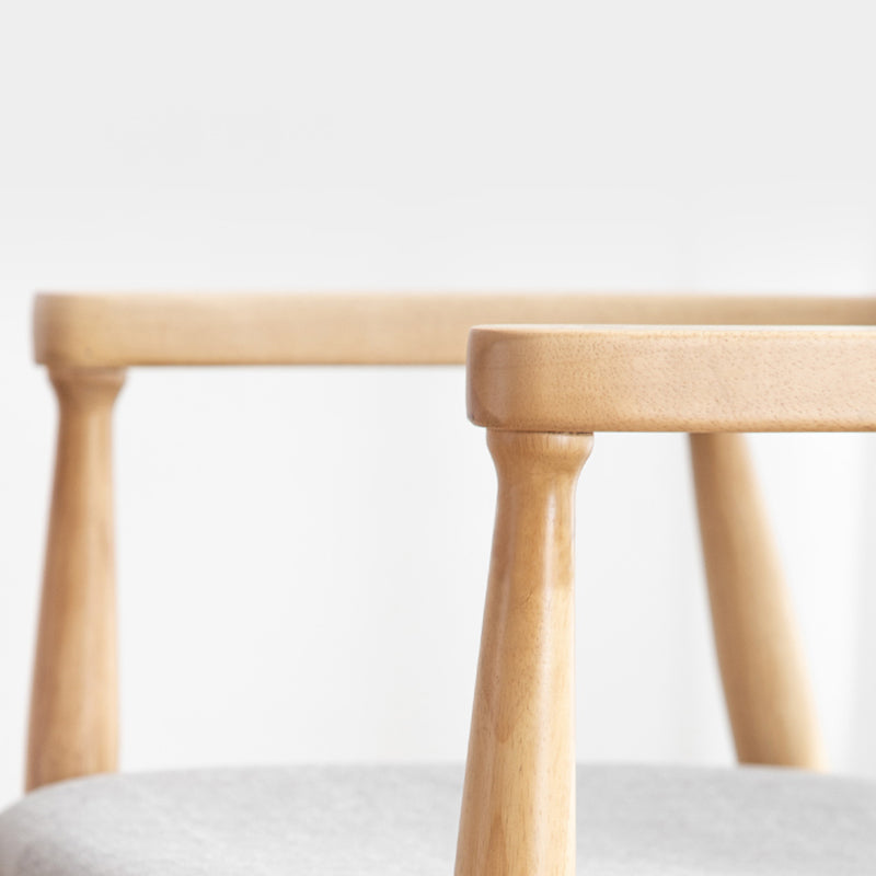 Chaise d'intérieur de style contemporain en bois massif, chaises latérales de salle à manger à dossier ouvert