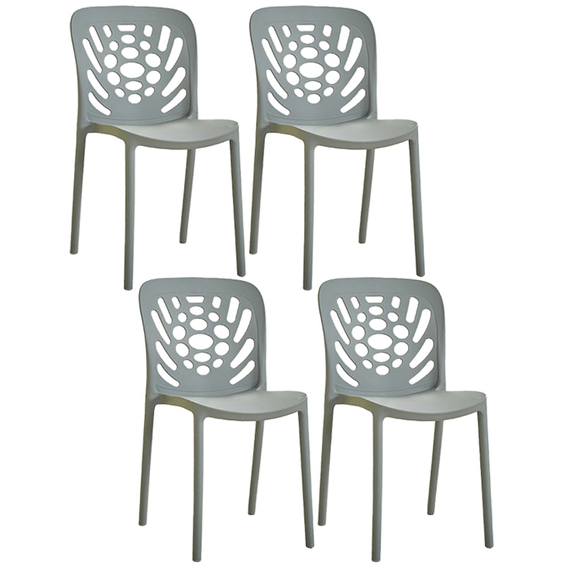 Chaise d'appoint empilable en plastique de Style Glam, chaise de salle à manger au fini mat pour un usage domestique
