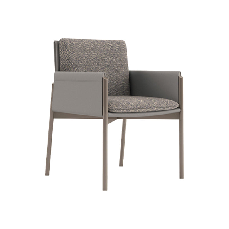 FAILLE CHAISE DE RONDINAGE CONTREMENTAIRE CHAISE MATTE FINE MISE SOIND BACK DINDING TAIR