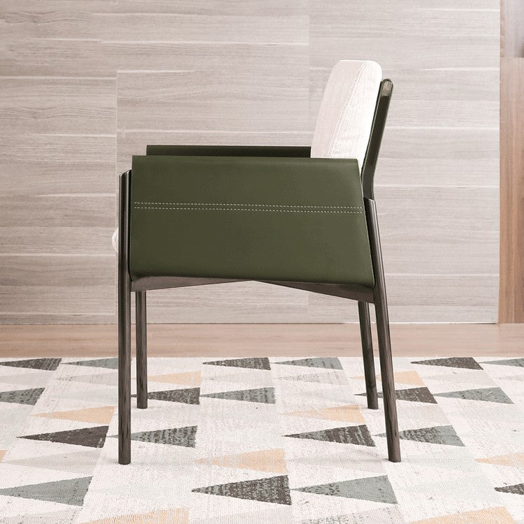 FAILLE CHAISE DE RONDINAGE CONTREMENTAIRE CHAISE MATTE FINE MISE SOIND BACK DINDING TAIR