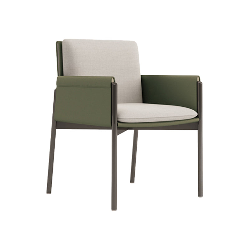 FAILLE CHAISE DE RONDINAGE CONTREMENTAIRE CHAISE MATTE FINE MISE SOIND BACK DINDING TAIR