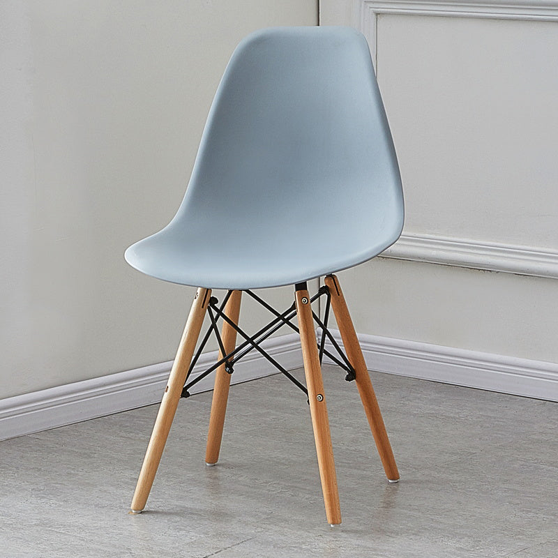 Sedia da pranzo in plastica in plastica in stile contemporaneo sedia solida posteriore a braccioless per cucina