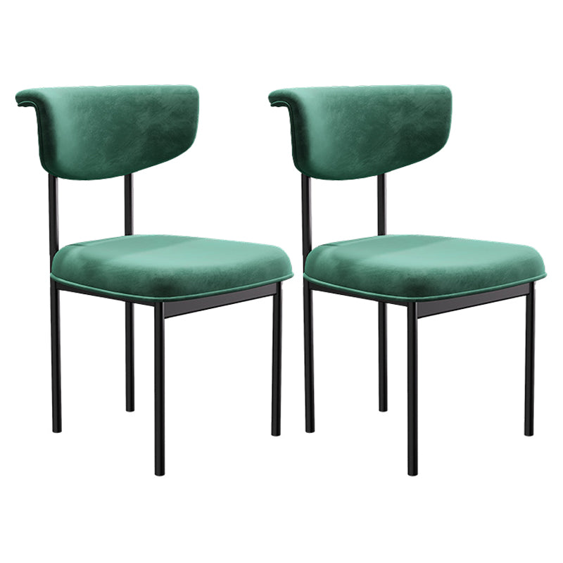 Chaise latéral rembourrée de style glamour