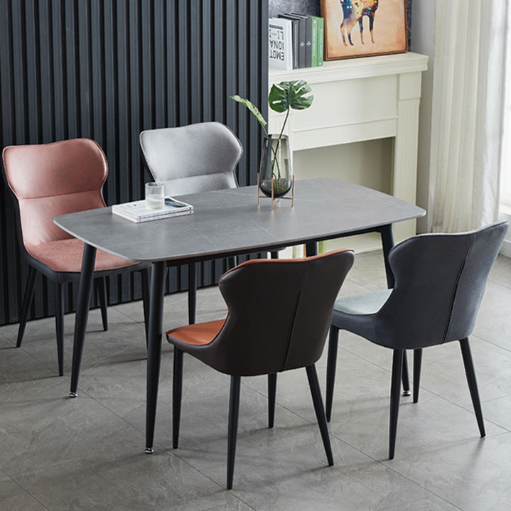 Mesa de comedor rectangular contemporánea Mesa de comedor de piedra sinterizada con 4 patas de metal para comedor