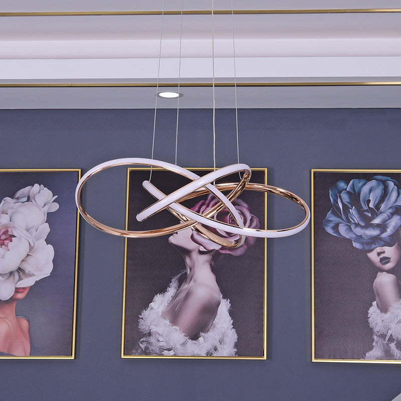 Luces de techo colgantes de metal modernas Candelera colgante lineal para sala de estar