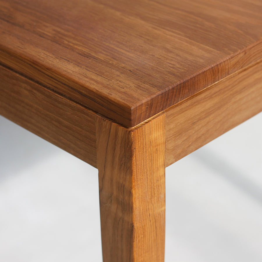 Solid Wood Brown Tone Dining Table Simplicity 4 Legs Table for Dining Room