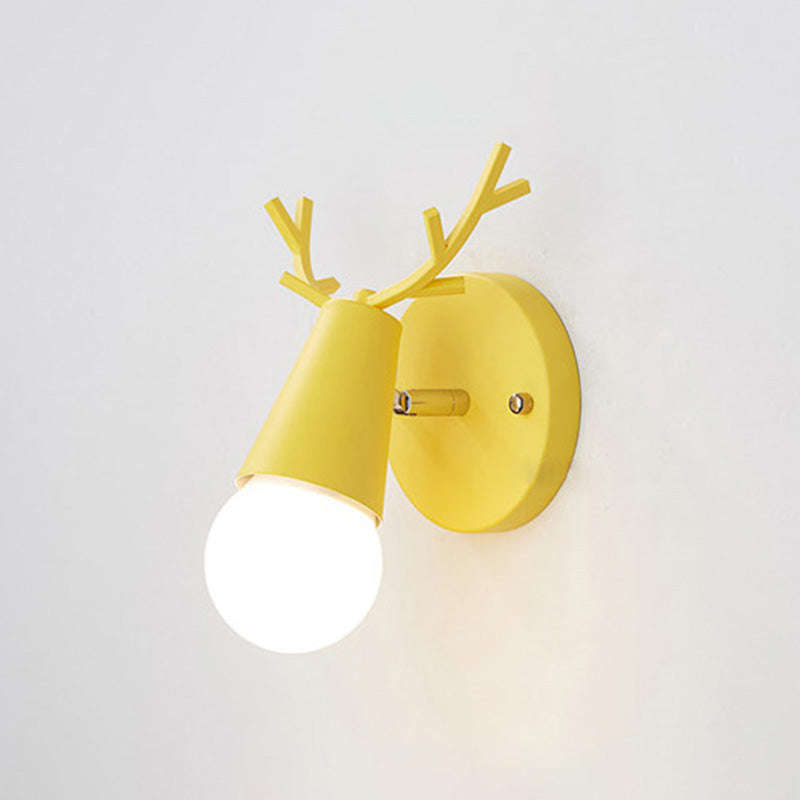 Estilo moderno Luz de lámpara de montaje de pared de 1 luces Lighting de pared de los ciervos de metal
