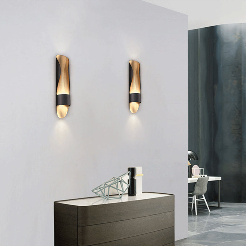 Luce da parete in metallo postmoderno a 1 luci a 1 luci a 1 luci in bianco e nero per soggiorno