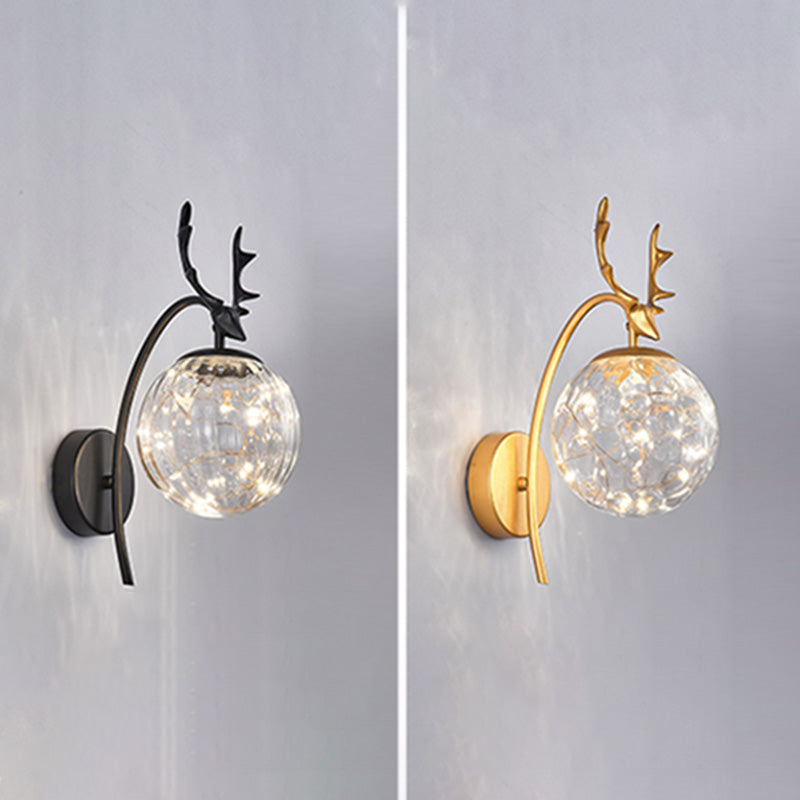 Lampada montata a parete interna da 14 "ad alta semplicità con tonalità di vetro in nero/oro