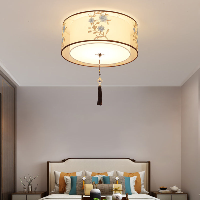 Traditional Flush Mount Light Fixtures 3-Light White Flushmount Ceiling Lamp for Living Room