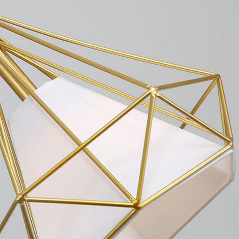 Lampada a monte semifulto diamante industriale a soffitto metallico per la camera da letto