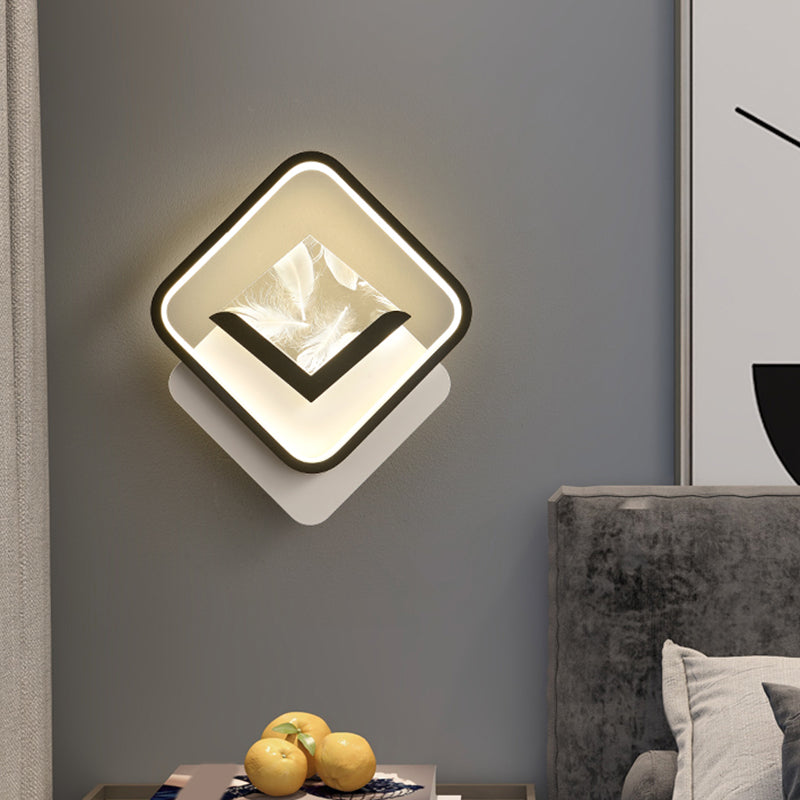 Fun a parete a parete geometrica bianca