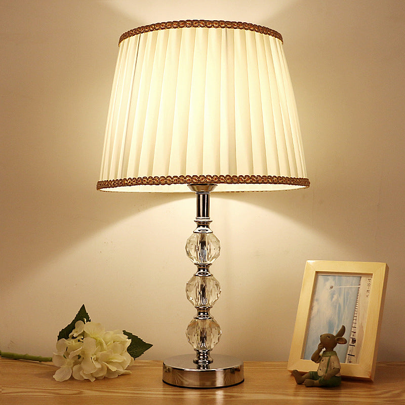 Crystal Globe Nightsand Light Minimalismo 1 Lámpara de mesa de sala de estar en blanco/beige/rosa con tela sombreada