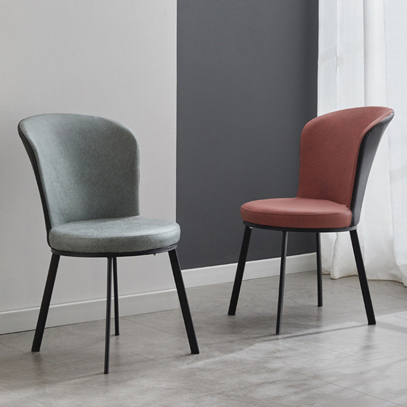 Chaise contemporaine à coussin en éponge haute densité de 17'' de large Parsons Chair