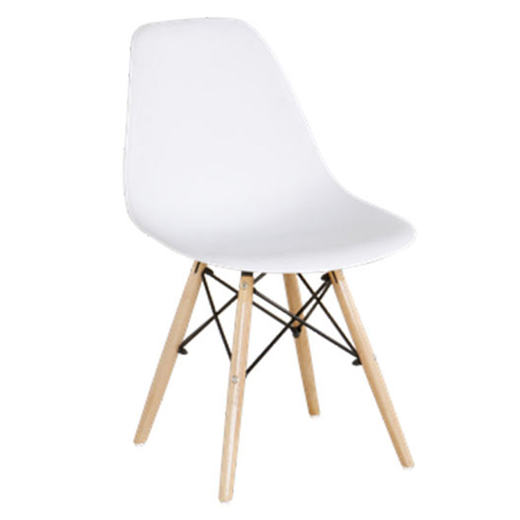 Sedia laterale in plastica in stile glam Finitura opaca sedia da pranzo con retro solido per uso domestico