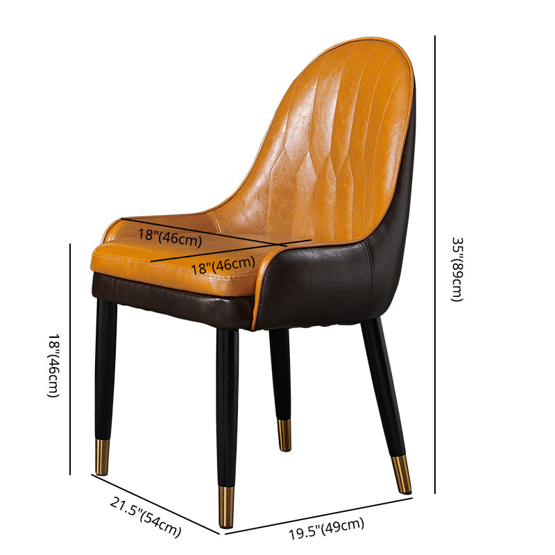 Chaise de salle à manger en cuir de style glam nordique chaise Parsons chaise avec des jambes en bois