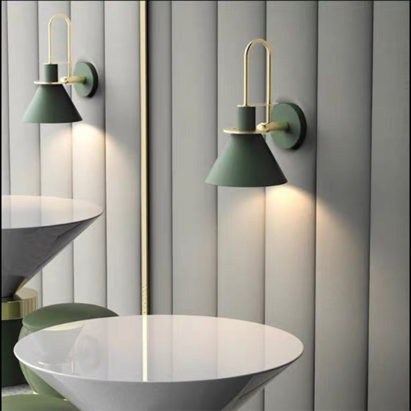 Flared Wall Sconce Lighting Modern Style Metal 1 Head Wall Mounted Light Fixture