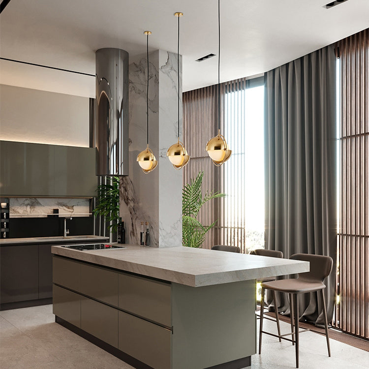 Modern artistico a sospensione singolo a pendente a pendente elettroplate in metallo lampada appesa con tonalità di vetro bianco