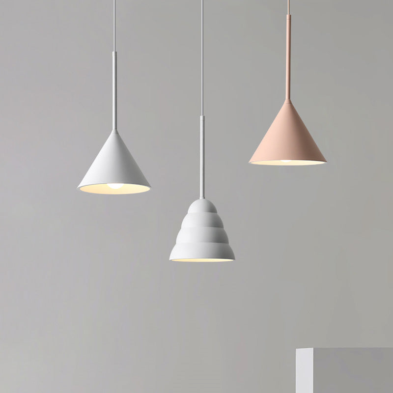 Lámpara colgante de techo Macron Luz de techo de metal simple para dormitorio de comedor