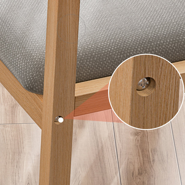 Chaise de salle à manger en bois avec fauteuil à dossier massif en bois d'hévéa scandinave avec pieds naturels