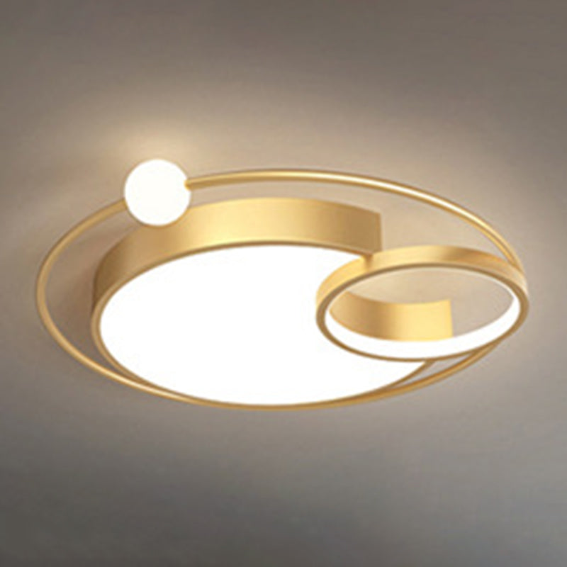3-Lights Circles Flush Ceiling Light Fixture Modern Style Metal Led Flush Mount in Glod