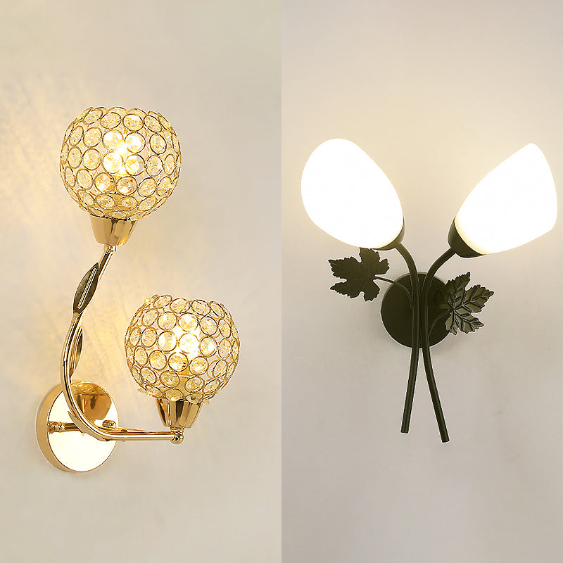 Iluminación de pared de sombra única luz de metal de estilo moderno para dormitorio de sala de estar